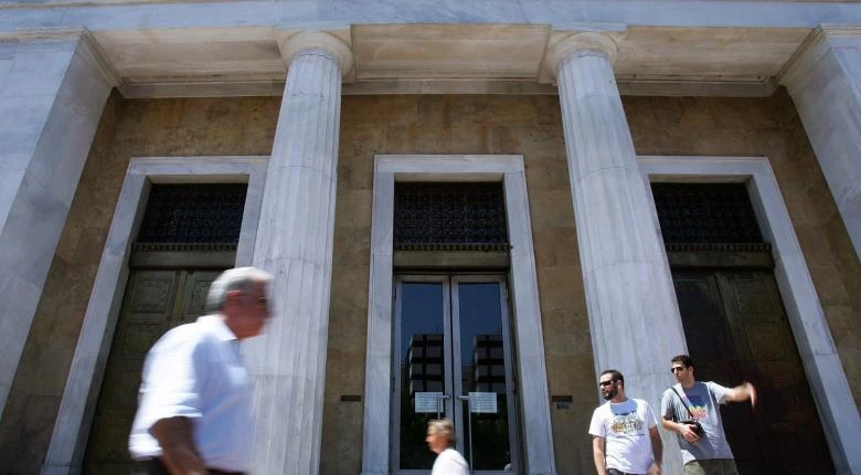 Η ΤτΕ ερευνά την υπόθεση Παπαευαγγέλου, η Εθνική απολύει τρία στελέχη